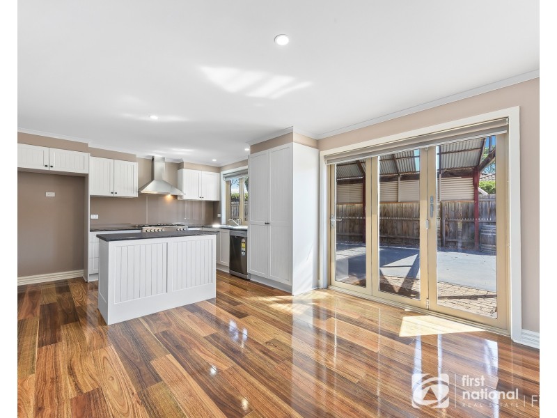 1 Lawson Close, Cranbourne VIC 3977