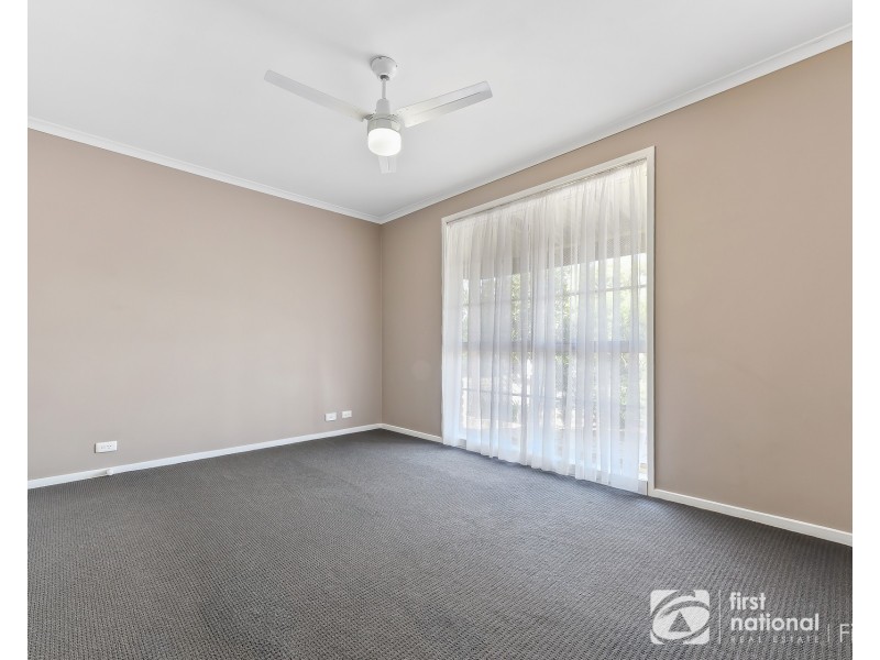 1 Lawson Close, Cranbourne VIC 3977