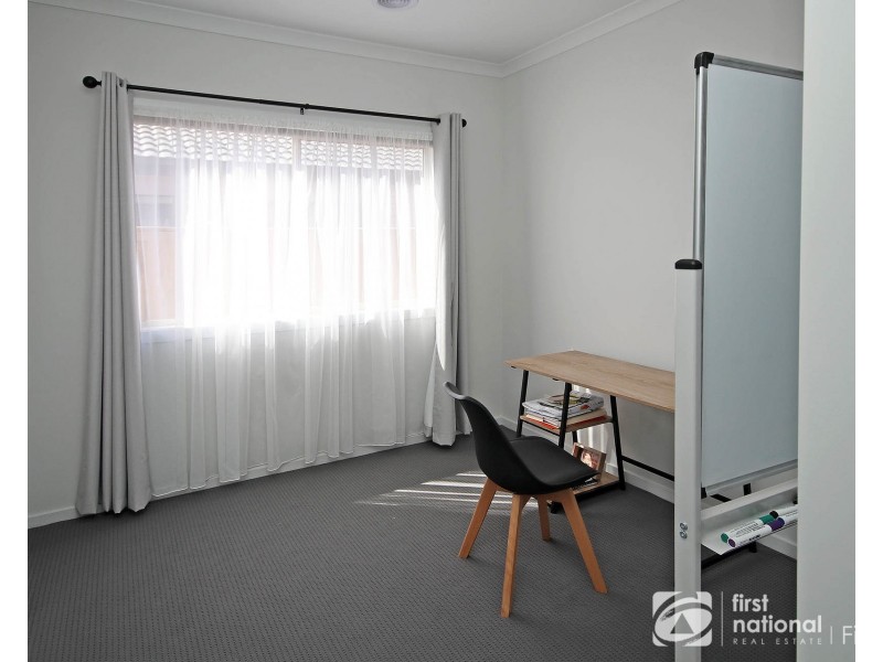 59 Guineas Street, Cranbourne East VIC 3977