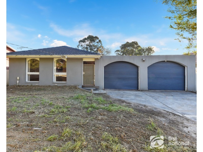 15 Roberts Road, Cranbourne VIC 3977