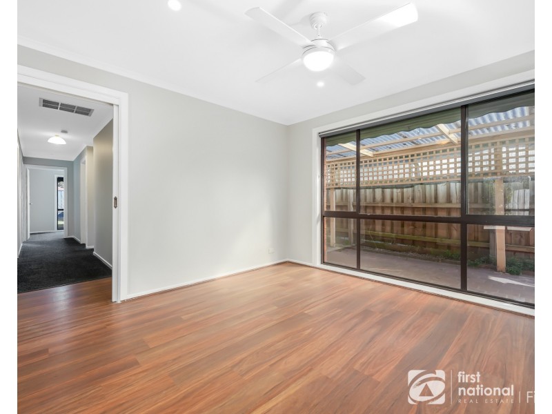 1/11 Lecky Street, Cranbourne VIC 3977