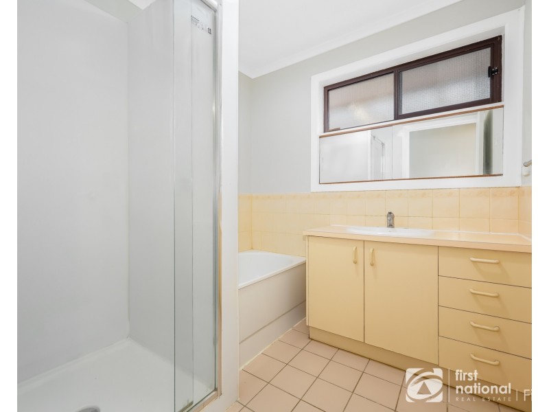 1/11 Lecky Street, Cranbourne VIC 3977