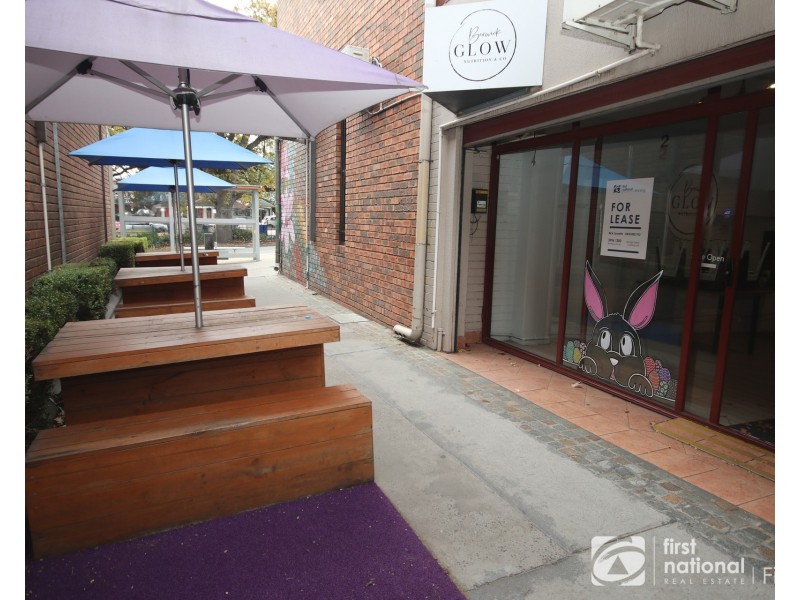 2 Kempson Walk, Berwick VIC 3806