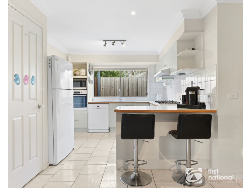 2 Dianne Court, Cranbourne North VIC 3977