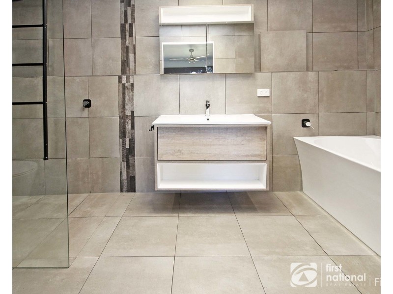 65 Middle Road, Pearcedale VIC 3912