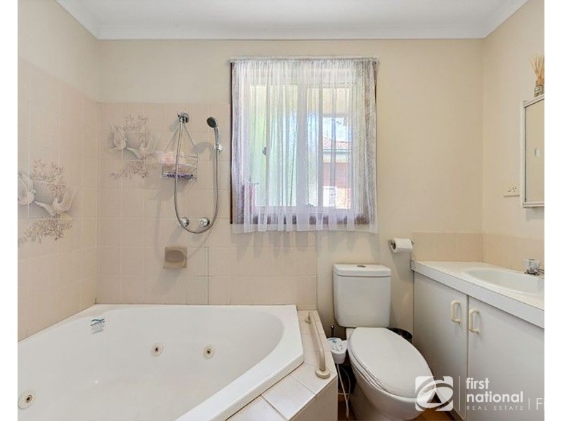 4/40-42 John Street, Pakenham VIC 3810