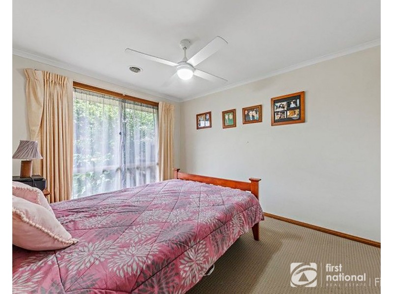 4/40-42 John Street, Pakenham VIC 3810