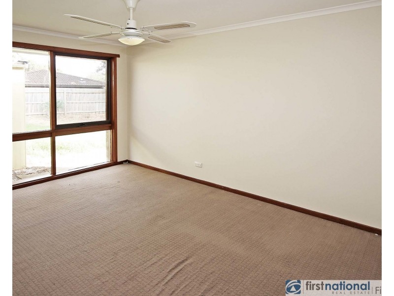15 Donnelly Court, Cranbourne VIC 3977