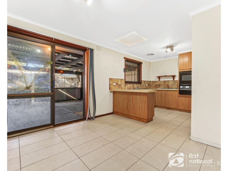 2 Wentworth Street, Cranbourne North VIC 3977