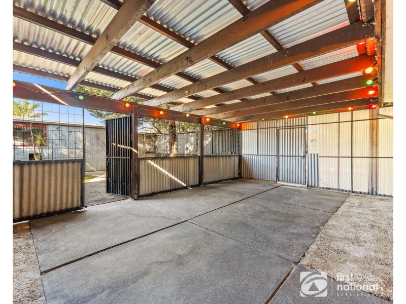2 Wentworth Street, Cranbourne North VIC 3977
