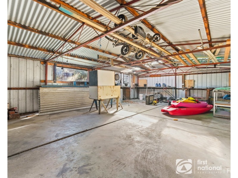 2 Wentworth Street, Cranbourne North VIC 3977