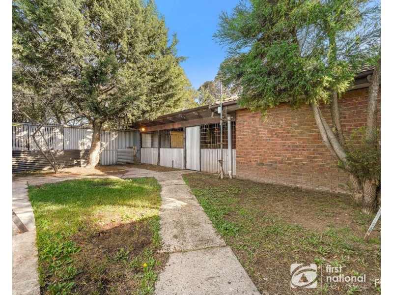 2 Wentworth Street, Cranbourne North VIC 3977