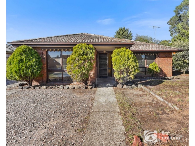 2 Wentworth Street, Cranbourne North VIC 3977