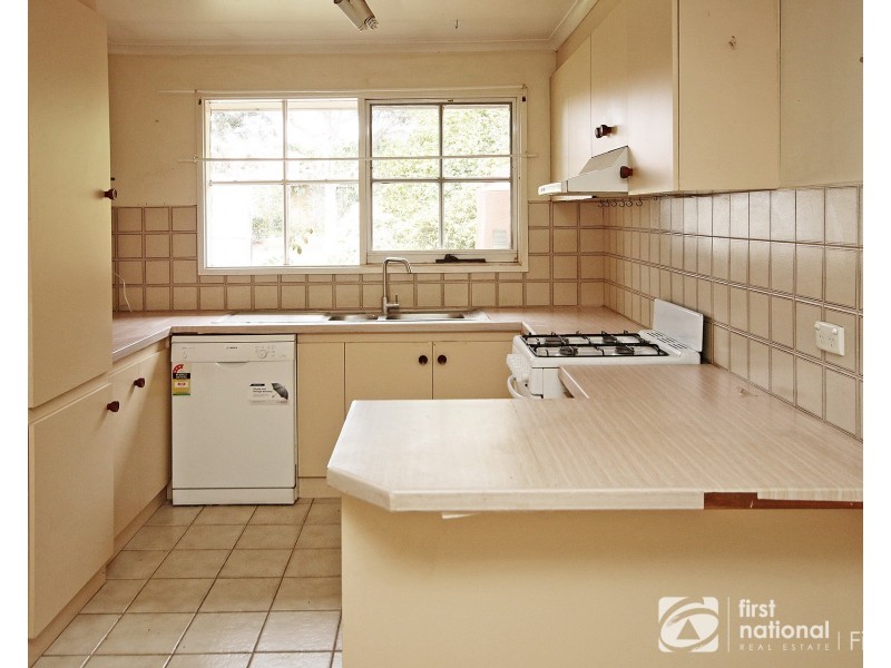 9 Courtenay Avenue, Cranbourne North VIC 3977