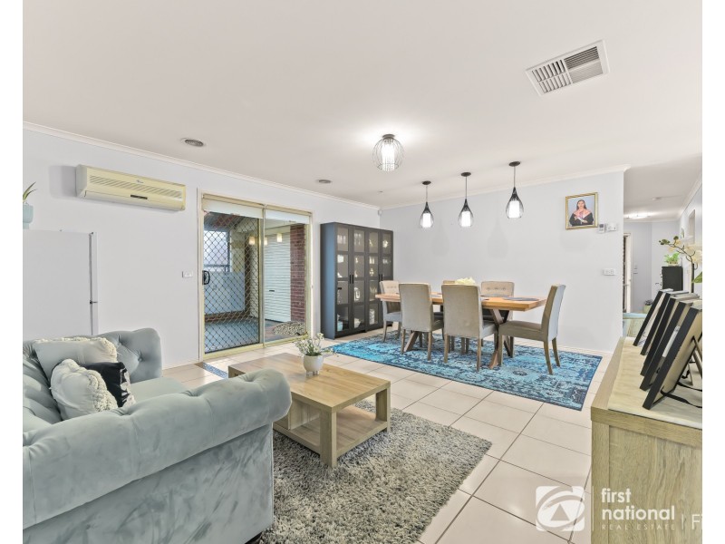4 Jasa Crescent, Cranbourne West VIC 3977
