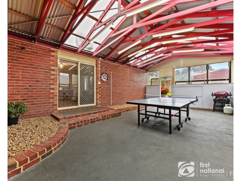 4 Jasa Crescent, Cranbourne West VIC 3977
