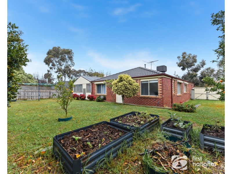 4 Jasa Crescent, Cranbourne West VIC 3977