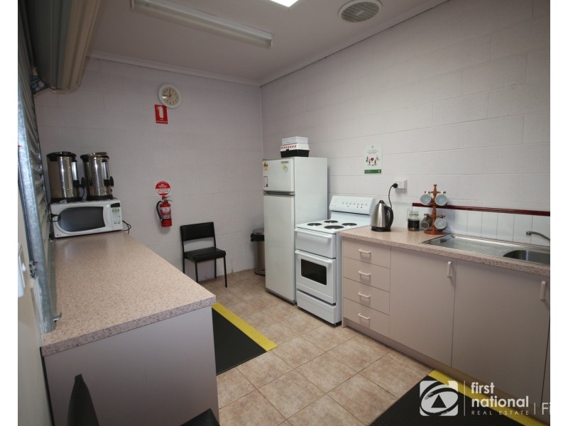 6 Brunt Street, Cranbourne VIC 3977