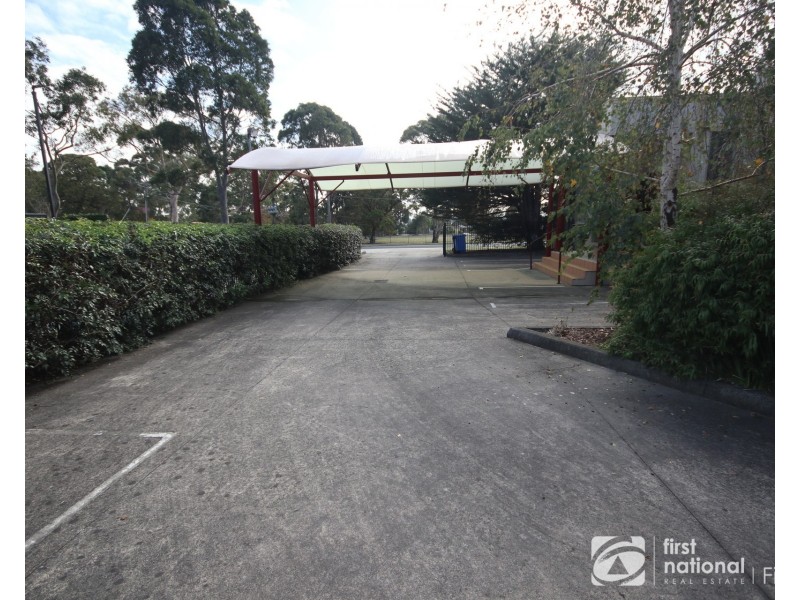 6 Brunt Street, Cranbourne VIC 3977