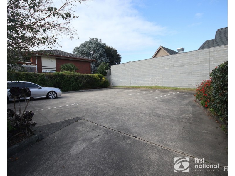 6 Brunt Street, Cranbourne VIC 3977