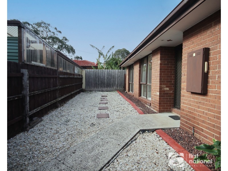 2/132 Fordholm Road, Hampton Park VIC 3976