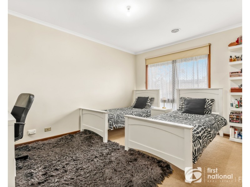 6 Millport Court, Endeavour Hills VIC 3802