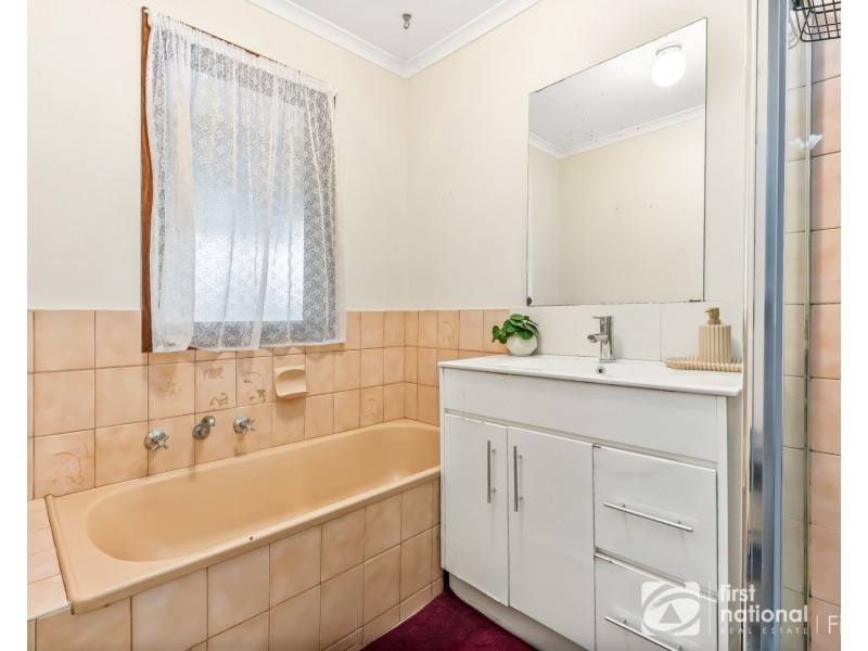 6 Millport Court, Endeavour Hills VIC 3802