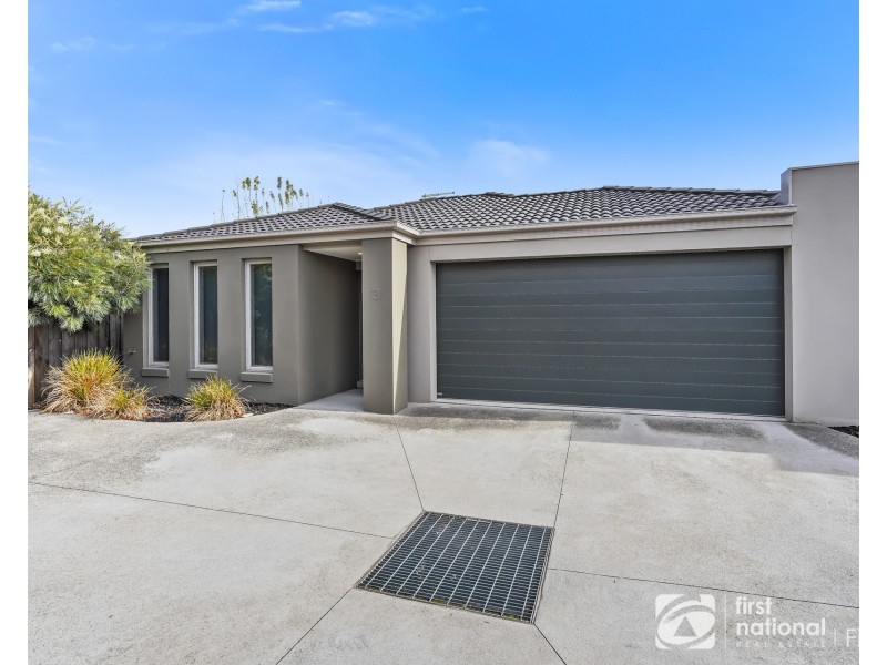 3/6-8 Walter Street, Cranbourne VIC 3977