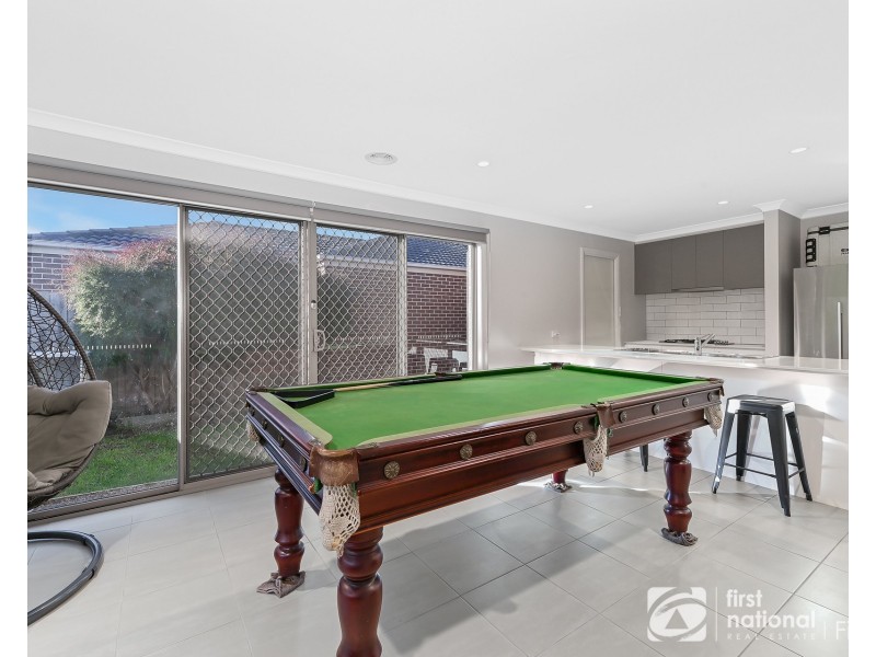 3/6-8 Walter Street, Cranbourne VIC 3977