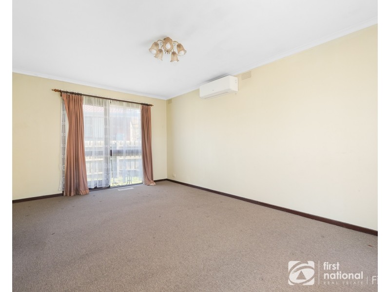 1/42 Stawell Street, Cranbourne VIC 3977