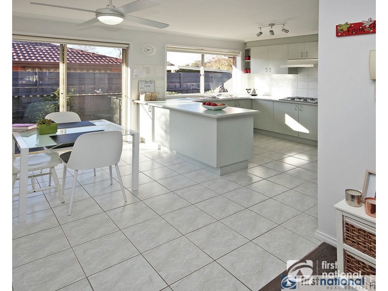 1/15-17 Lyall Street, Cranbourne VIC 3977