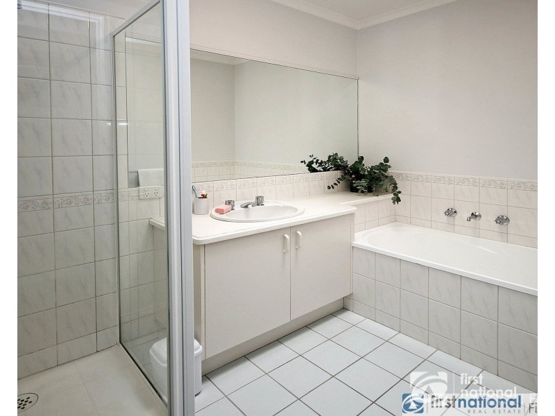 1/15-17 Lyall Street, Cranbourne VIC 3977