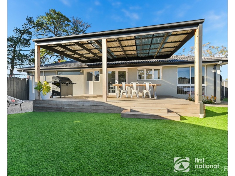 2 Almond Bush Street, Somerville VIC 3912