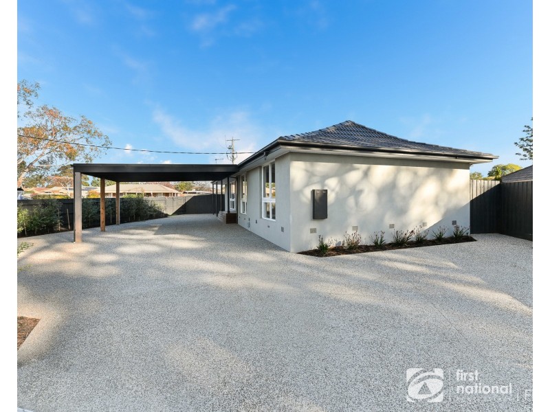 2 Almond Bush Street, Somerville VIC 3912