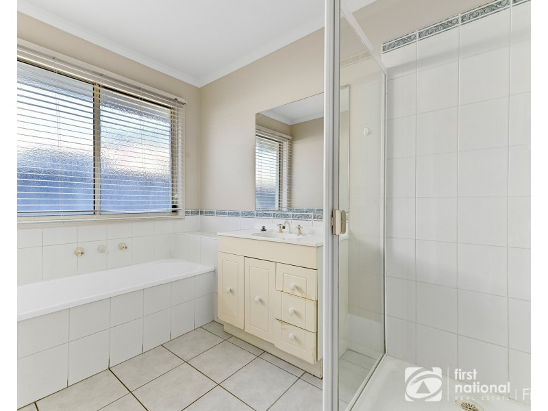 35 St Georges Road, Narre Warren South VIC 3805