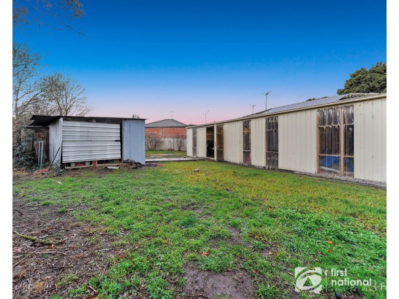 12 Hunter Court, Cranbourne North VIC 3977