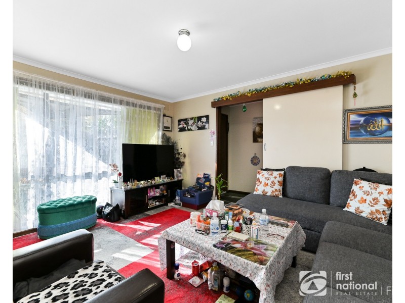 1/22 Walter Street, Cranbourne VIC 3977