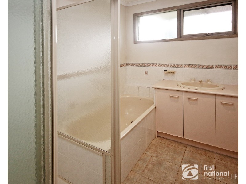 53 Bellevue Drive, Berwick VIC 3806
