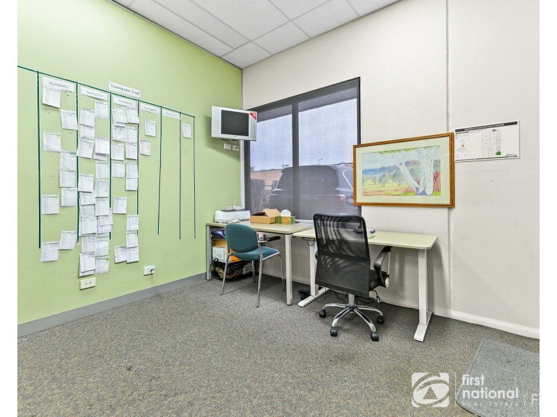 2/15 Childers Street, Cranbourne VIC 3977