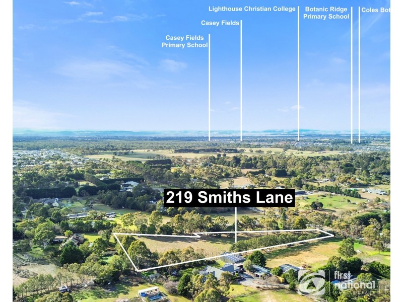 219 Smiths Lane, Cranbourne South VIC 3977