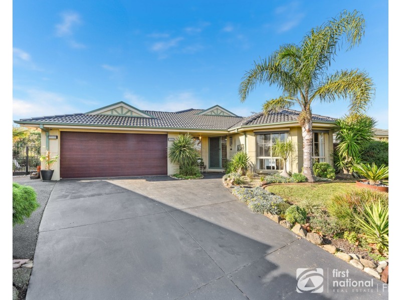 4 Sherwood Road, Narre Warren South VIC 3805