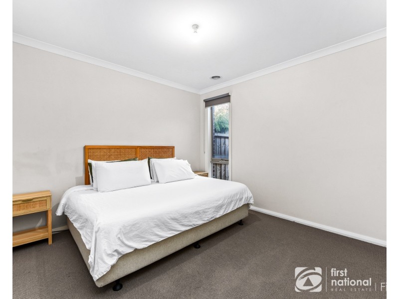 2/6-8 Walter Street, Cranbourne VIC 3977