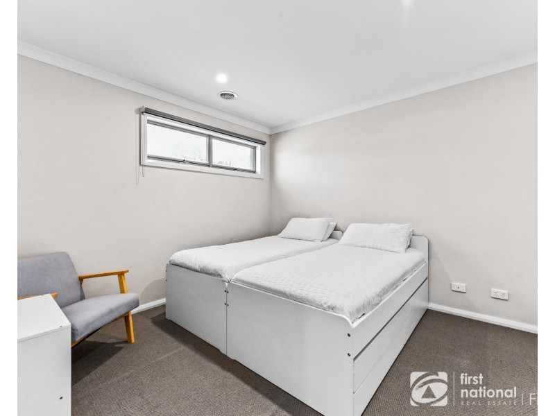 2/6-8 Walter Street, Cranbourne VIC 3977