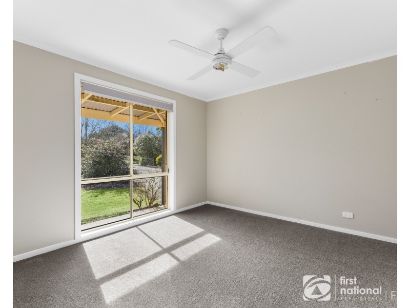 13 Fairway Court, Pakenham VIC 3810