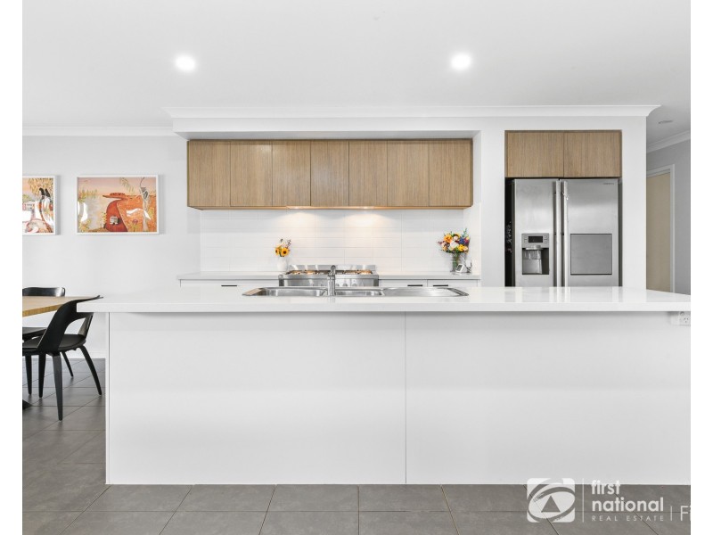 134 Lineham Drive, Cranbourne East VIC 3977