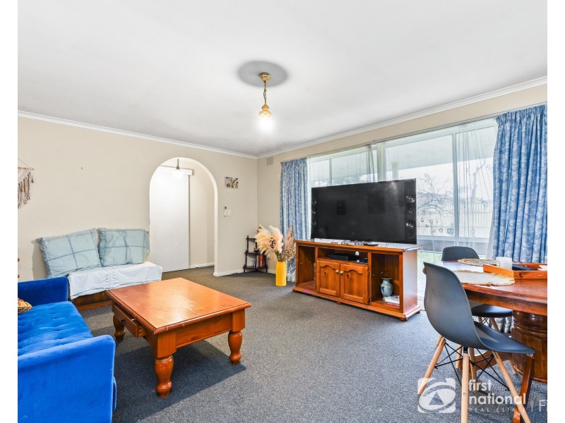 2/29 Bowen Street, Cranbourne VIC 3977