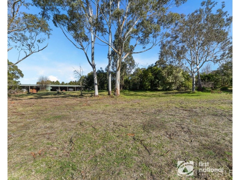 24 Maywood Road, Cranbourne South VIC 3977