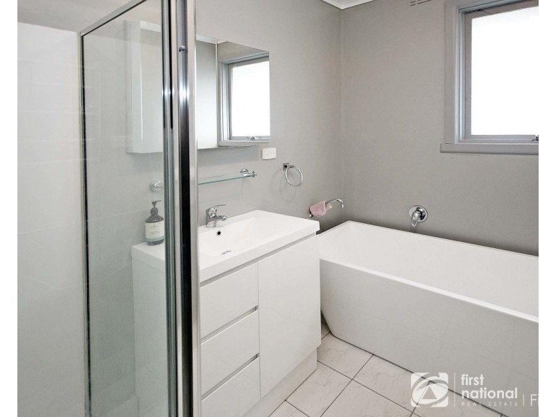 120 Officer Road, Officer VIC 3809