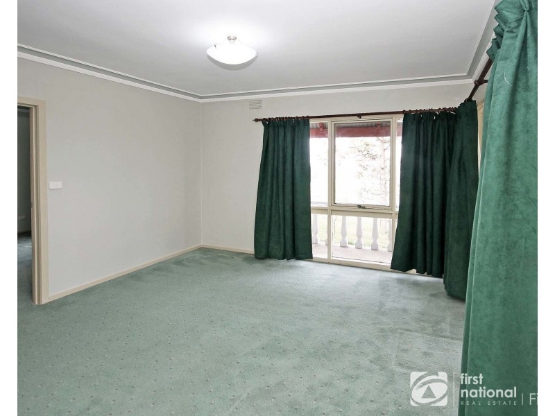 120 Officer Road, Officer VIC 3809