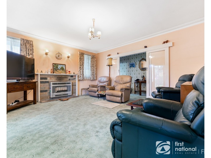 13 Lamb Street, Cranbourne VIC 3977